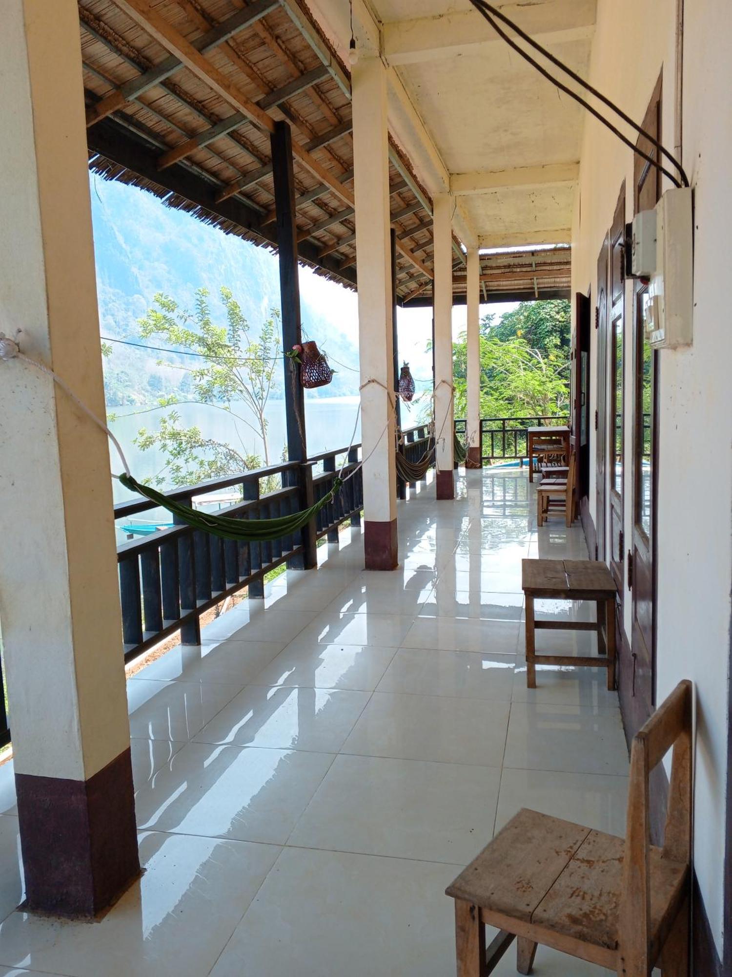 Cam U View Bungalow Hotel Nongkhiaw Buitenkant foto